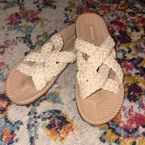 Rockin Women’s Cream Braided Sandals - Size 6